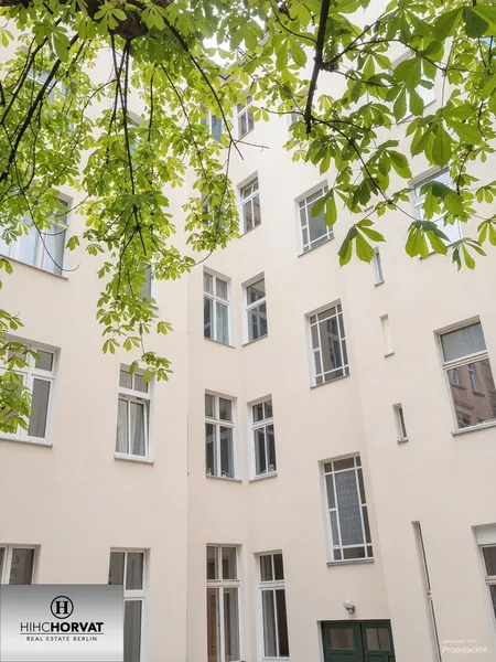 1 ZIMMER ALTBAU-WOHNUNG IN TOPLAGE F-HAIN!! DUSCHBAD! WÜHLISCHSTRASSE NAHE BOXHAGENER PLATZ! SF 3.OG — photo 1